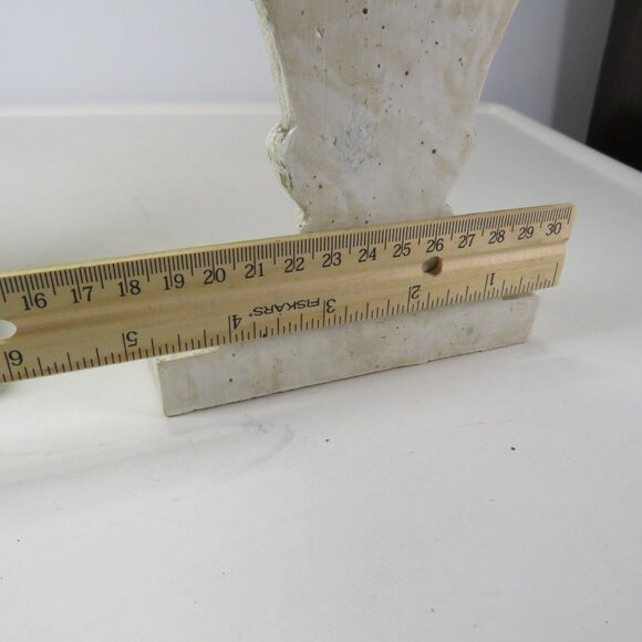 Pair of Vintage Faux Stone Floral Urn Bookends or Door Stops Distressed design - Picture 10 of 12